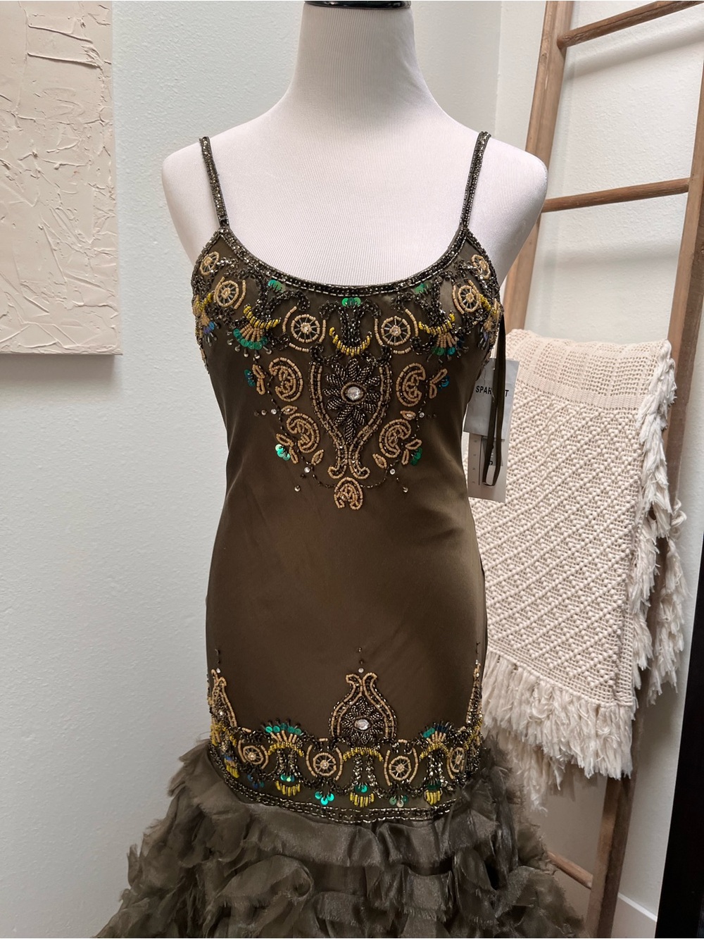 Sue Wong Olive Green Ruffled Mermaid Evening Dress - Picture 2 of 11